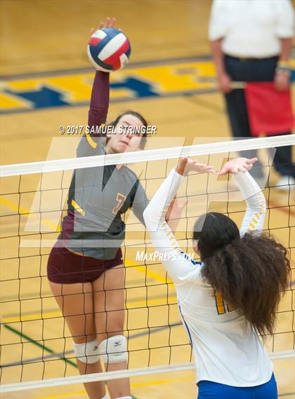 Thumbnail 2 in Las Lomas @ Newark Memorial (CIF NCS D2 Playoffs) photogallery.