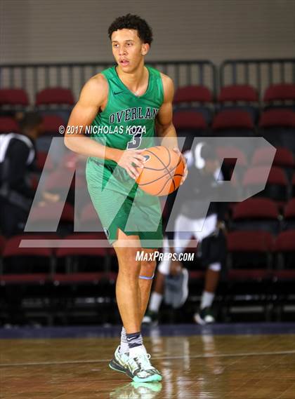 Thumbnail 2 in Bishop Gorman vs. Overland (Tarkanian Classic) photogallery.
