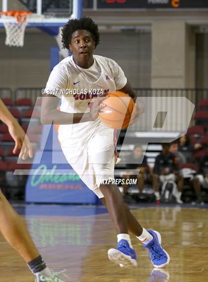 Thumbnail 3 in Bishop Gorman vs. Overland (Tarkanian Classic) photogallery.