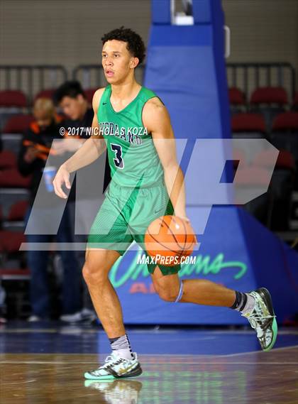 Thumbnail 3 in Bishop Gorman vs. Overland (Tarkanian Classic) photogallery.