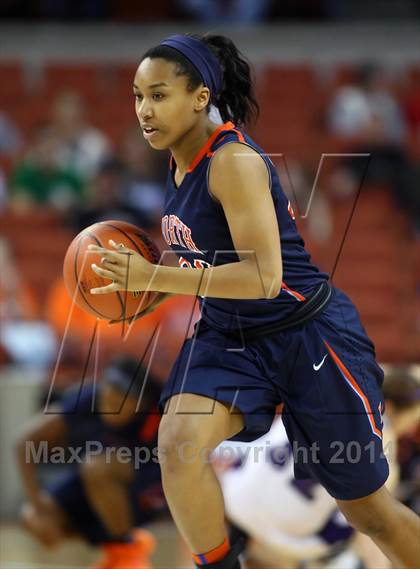 Thumbnail 1 in Canyon vs. McKinney North (UIL 4A Final) photogallery.