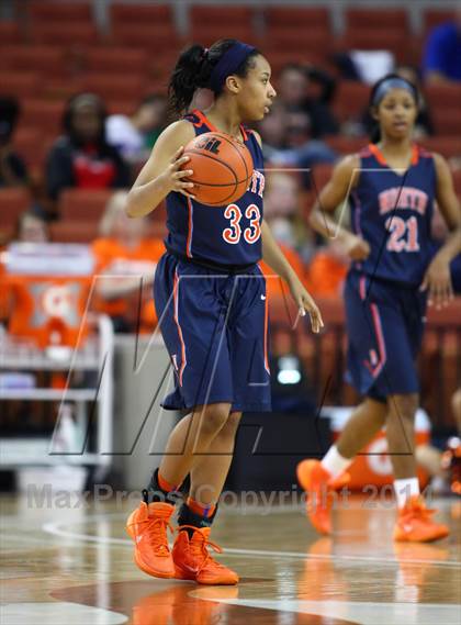 Thumbnail 1 in Canyon vs. McKinney North (UIL 4A Final) photogallery.