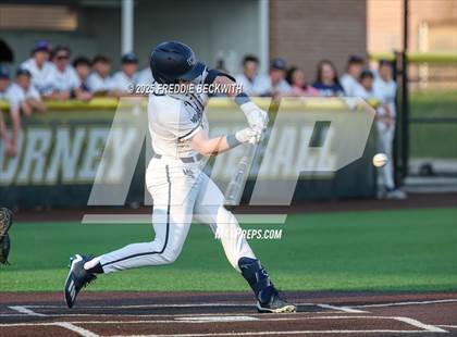 Thumbnail 3 in Whitehouse vs. Walnut Grove (UIL 5A Bi-District) photogallery.