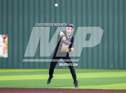 Thumbnail 2 in Whitehouse vs. Walnut Grove (UIL 5A Bi-District) photogallery.