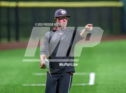 Thumbnail 2 in Whitehouse vs. Walnut Grove (UIL 5A Bi-District) photogallery.