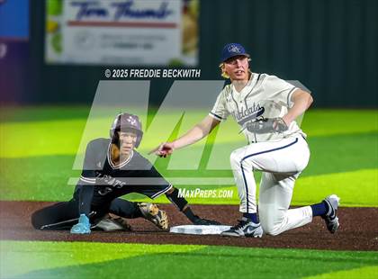 Thumbnail 3 in Whitehouse vs. Walnut Grove (UIL 5A Bi-District) photogallery.