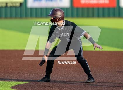 Thumbnail 3 in Whitehouse vs. Walnut Grove (UIL 5A Bi-District) photogallery.