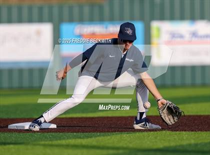 Thumbnail 1 in Whitehouse vs. Walnut Grove (UIL 5A Bi-District) photogallery.