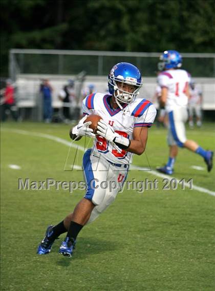 Thumbnail 1 in Memphis University @ St. Benedict at Auburndale photogallery.