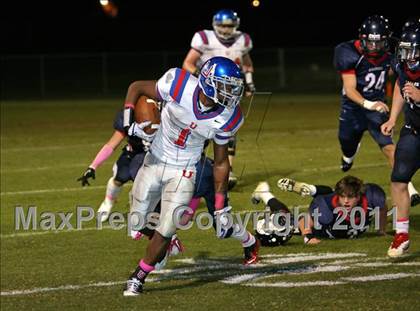 Thumbnail 1 in Memphis University @ St. Benedict at Auburndale photogallery.