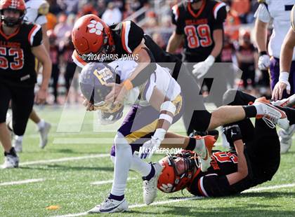 Thumbnail 1 in Taylorville @ Waterloo (IHSA 4A first round) photogallery.