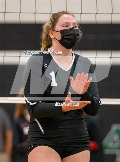 Thumbnail 1 in Carolina Friends vs. Berean Baptist Academy (Grace Christian School Crusader Classic) photogallery.