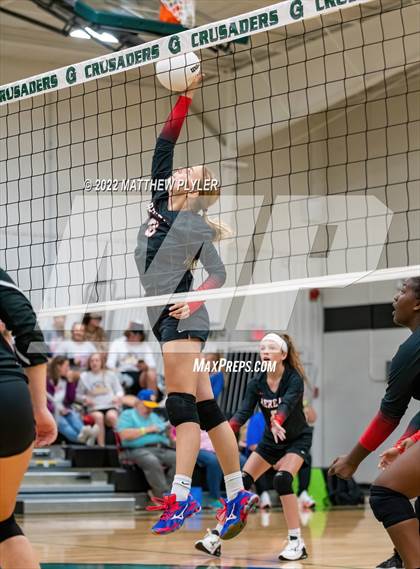Thumbnail 1 in Carolina Friends vs. Berean Baptist Academy (Grace Christian School Crusader Classic) photogallery.