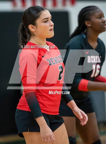 Thumbnail 2 in Carolina Friends vs. Berean Baptist Academy (Grace Christian School Crusader Classic) photogallery.