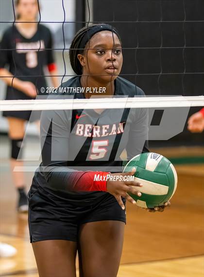 Thumbnail 3 in Carolina Friends vs. Berean Baptist Academy (Grace Christian School Crusader Classic) photogallery.