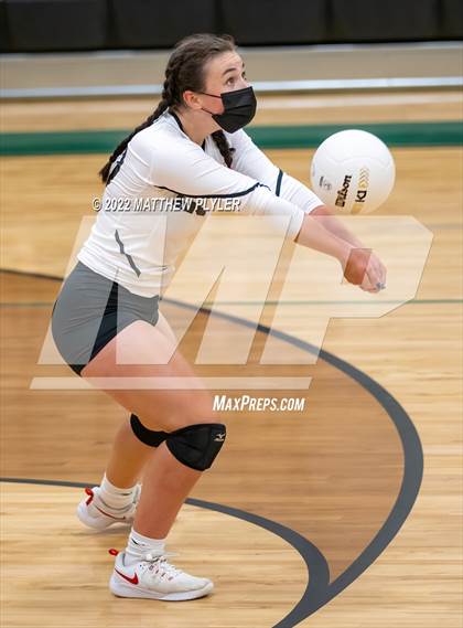 Thumbnail 1 in Carolina Friends vs. Berean Baptist Academy (Grace Christian School Crusader Classic) photogallery.