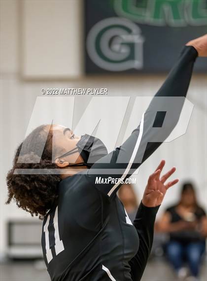 Thumbnail 3 in Carolina Friends vs. Berean Baptist Academy (Grace Christian School Crusader Classic) photogallery.
