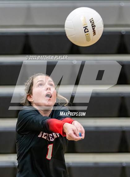 Thumbnail 1 in Carolina Friends vs. Berean Baptist Academy (Grace Christian School Crusader Classic) photogallery.