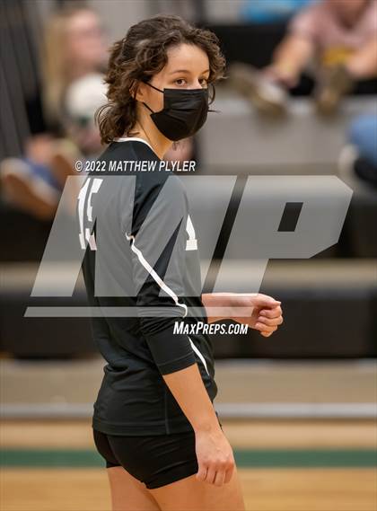 Thumbnail 3 in Carolina Friends vs. Berean Baptist Academy (Grace Christian School Crusader Classic) photogallery.