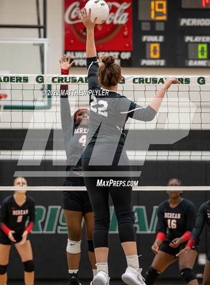 Thumbnail 1 in Carolina Friends vs. Berean Baptist Academy (Grace Christian School Crusader Classic) photogallery.