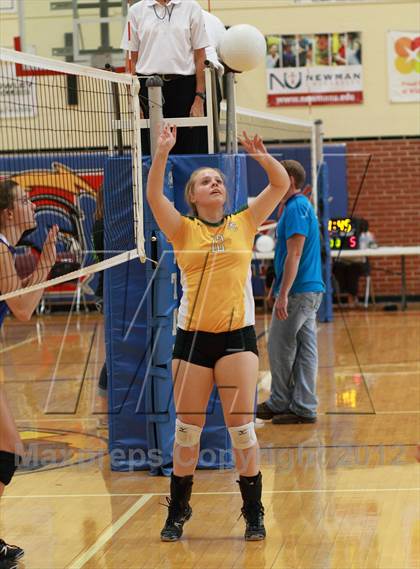 Thumbnail 2 in Carroll vs Kapaun Mt. Carmel (Wichita South Triangular) photogallery.