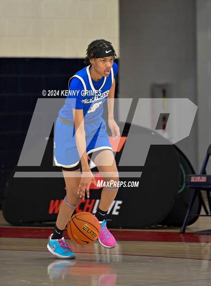 Thumbnail 3 in McEachern vs. Grayson (Georgia Nike Elite Showcase) photogallery.