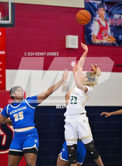 Thumbnail 3 in McEachern vs. Grayson (Georgia Nike Elite Showcase) photogallery.