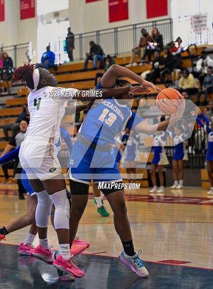 Thumbnail 2 in McEachern vs. Grayson (Georgia Nike Elite Showcase) photogallery.