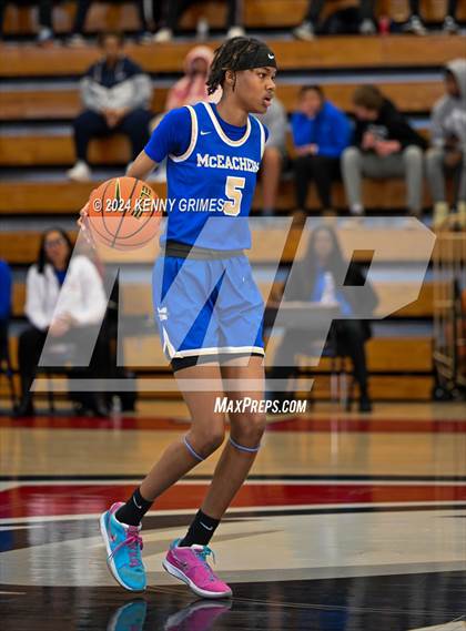 Thumbnail 2 in McEachern vs. Grayson (Georgia Nike Elite Showcase) photogallery.