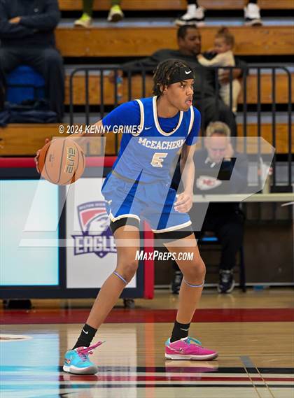 Thumbnail 3 in McEachern vs. Grayson (Georgia Nike Elite Showcase) photogallery.