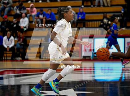 Thumbnail 2 in McEachern vs. Grayson (Georgia Nike Elite Showcase) photogallery.