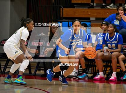 Thumbnail 3 in McEachern vs. Grayson (Georgia Nike Elite Showcase) photogallery.