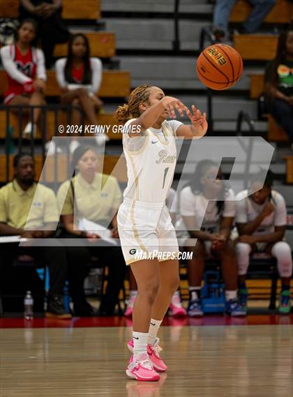 Thumbnail 2 in McEachern vs. Grayson (Georgia Nike Elite Showcase) photogallery.