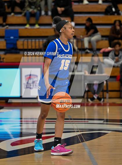 Thumbnail 1 in McEachern vs. Grayson (Georgia Nike Elite Showcase) photogallery.