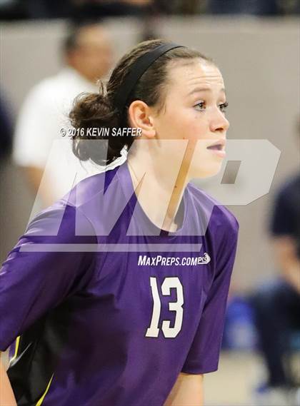 Thumbnail 1 in Kit Carson vs. Kiowa (CHSAA 1A Semifinal) photogallery.