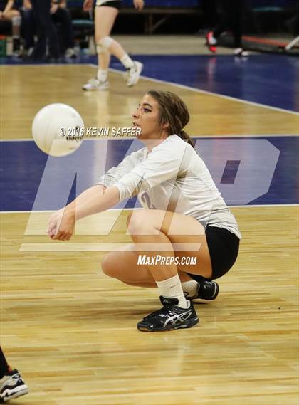 Thumbnail 1 in Kit Carson vs. Kiowa (CHSAA 1A Semifinal) photogallery.