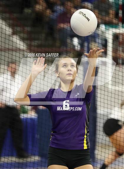Thumbnail 3 in Kit Carson vs. Kiowa (CHSAA 1A Semifinal) photogallery.