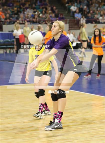 Thumbnail 3 in Kit Carson vs. Kiowa (CHSAA 1A Semifinal) photogallery.