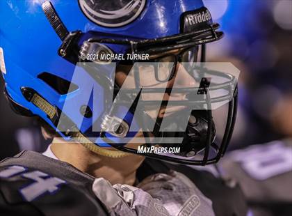 Thumbnail 1 in Eagle vs Coeur d'Alene (5A State Playoff) photogallery.