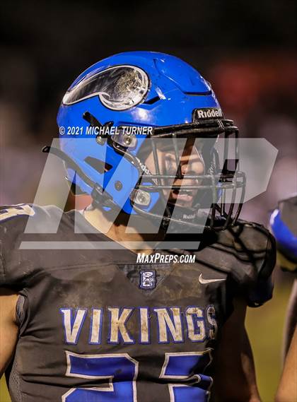 Thumbnail 2 in Eagle vs Coeur d'Alene (5A State Playoff) photogallery.