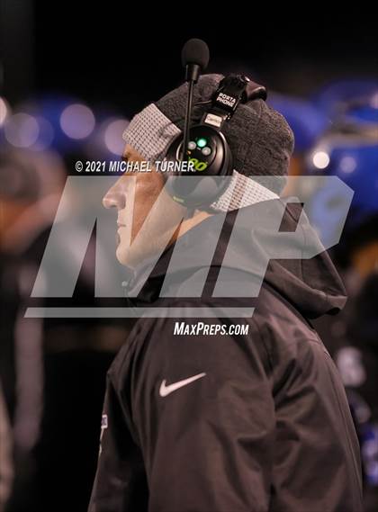 Thumbnail 1 in Eagle vs Coeur d'Alene (5A State Playoff) photogallery.