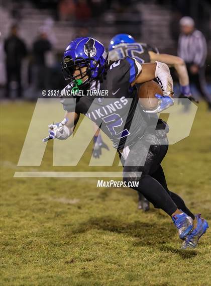 Thumbnail 2 in Eagle vs Coeur d'Alene (5A State Playoff) photogallery.