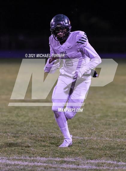 Thumbnail 2 in Eagle vs Coeur d'Alene (5A State Playoff) photogallery.