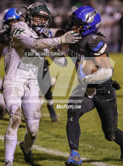 Thumbnail 1 in Eagle vs Coeur d'Alene (5A State Playoff) photogallery.