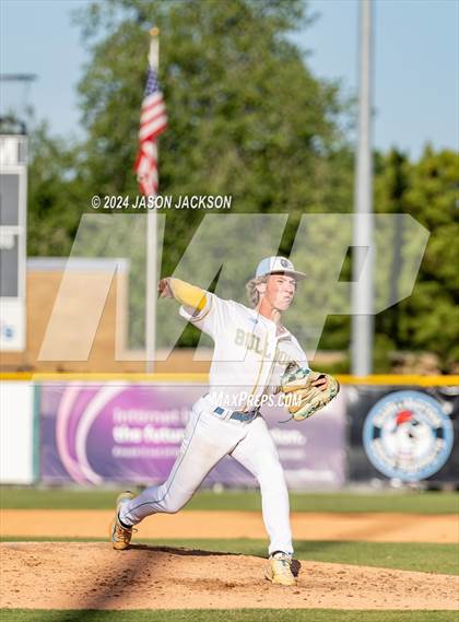 Thumbnail 2 in Greene Central vs. Burns (NCHSAA 2A Final Game 1) photogallery.