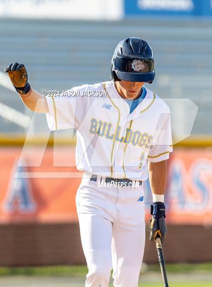 Thumbnail 1 in Greene Central vs. Burns (NCHSAA 2A Final Game 1) photogallery.