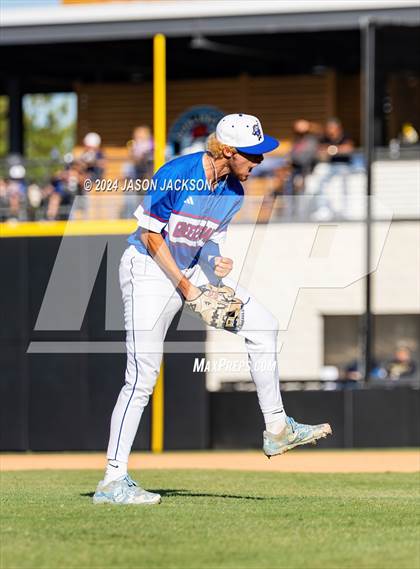 Thumbnail 3 in Greene Central vs. Burns (NCHSAA 2A Final Game 1) photogallery.