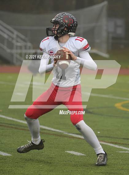 Thumbnail 2 in Cromwell/Portland vs. Bloomfield (CIAC Class S Final) photogallery.