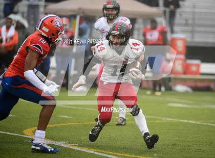 Thumbnail 2 in Cromwell/Portland vs. Bloomfield (CIAC Class S Final) photogallery.