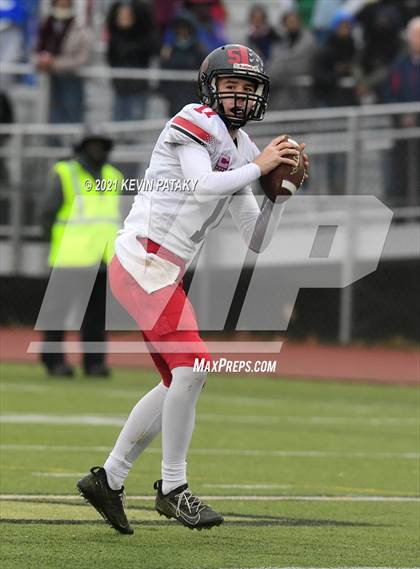 Thumbnail 2 in Cromwell/Portland vs. Bloomfield (CIAC Class S Final) photogallery.
